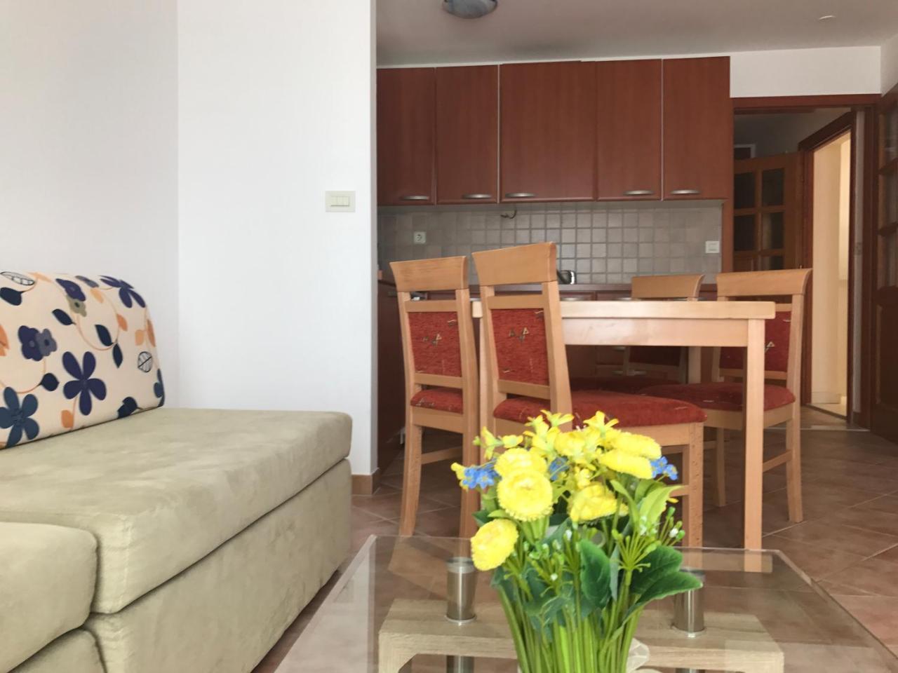 Apartments Marija سفيتي بيتار المظهر الخارجي الصورة